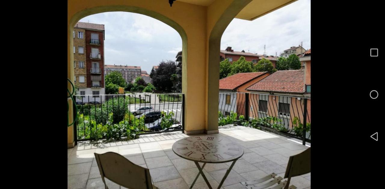 Yellow House Apartment Turin Luaran gambar