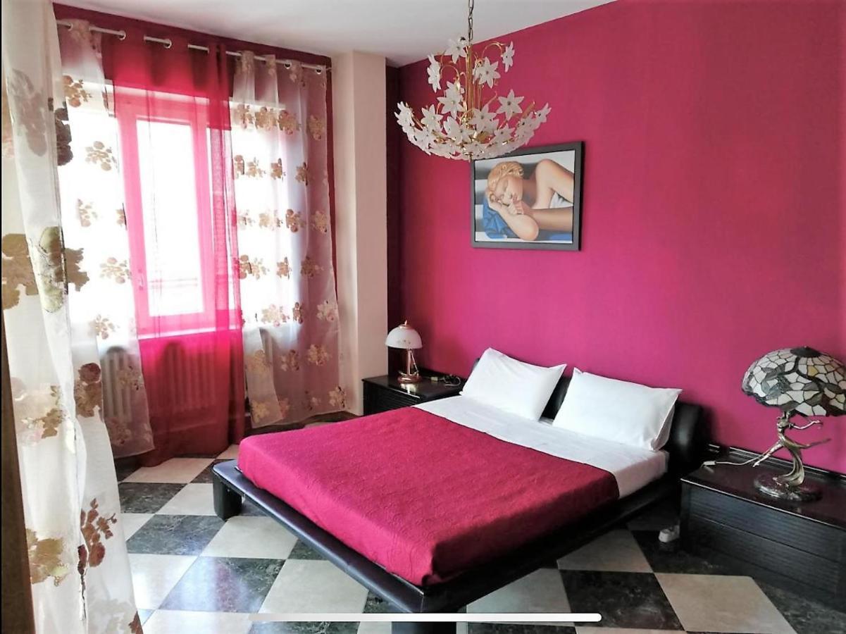 Yellow House Apartment Turin Luaran gambar